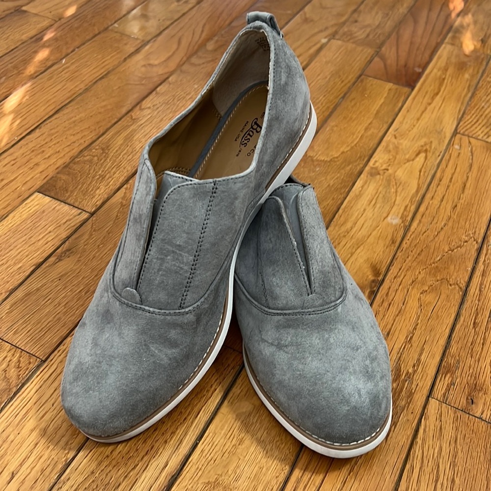 NWOT Bass Co. Suede Loafer